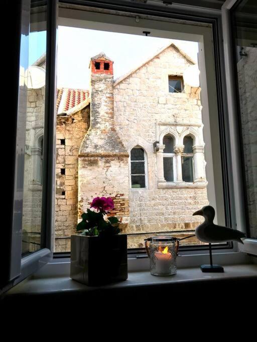 Old Town Apartments Trogir - Free Parking Exterior photo