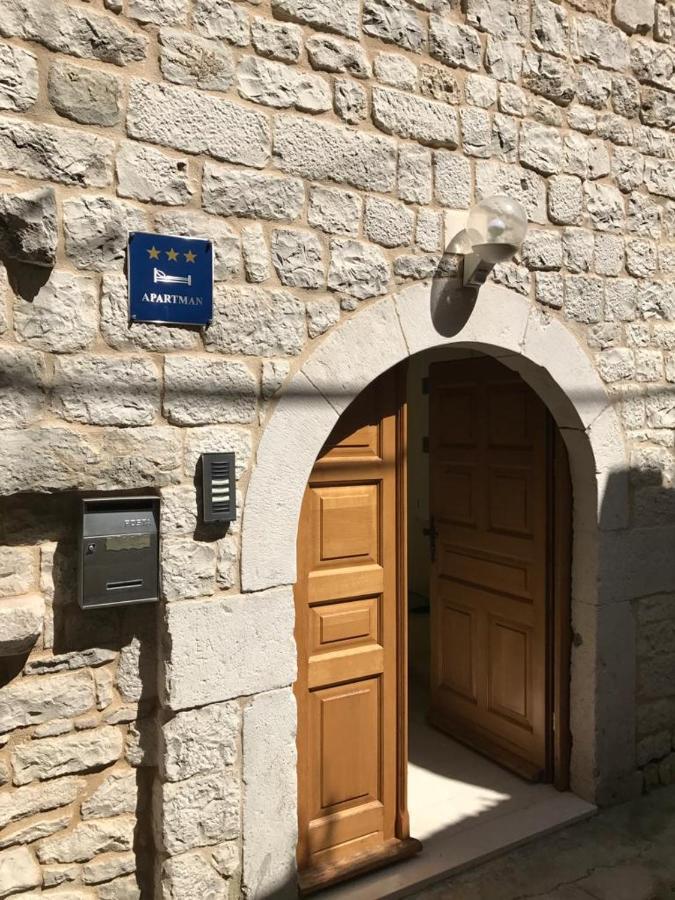 Old Town Apartments Trogir - Free Parking Exterior photo