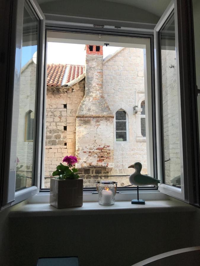 Old Town Apartments Trogir - Free Parking Exterior photo